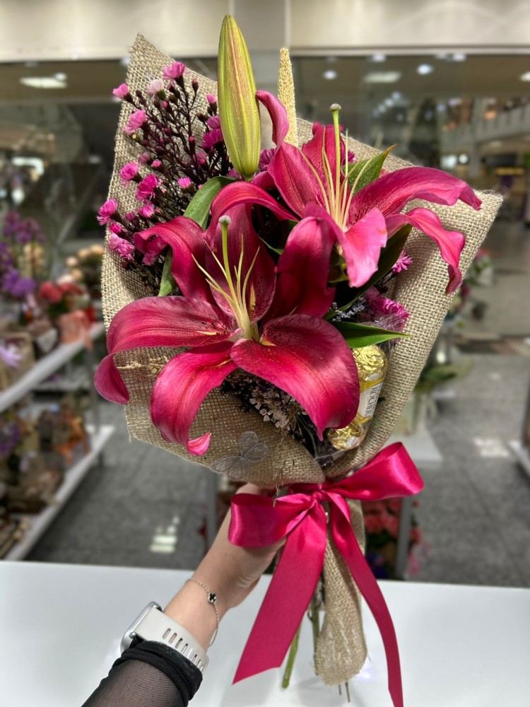 Lírio em Juta com Chocolate