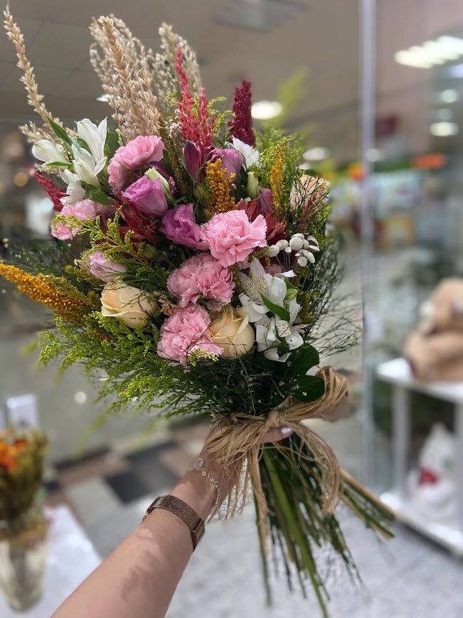 Ramalhete de Flores do Campo e Flores Naturais e Desidratadas